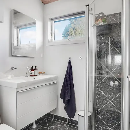 Gorgeous In With Wifi