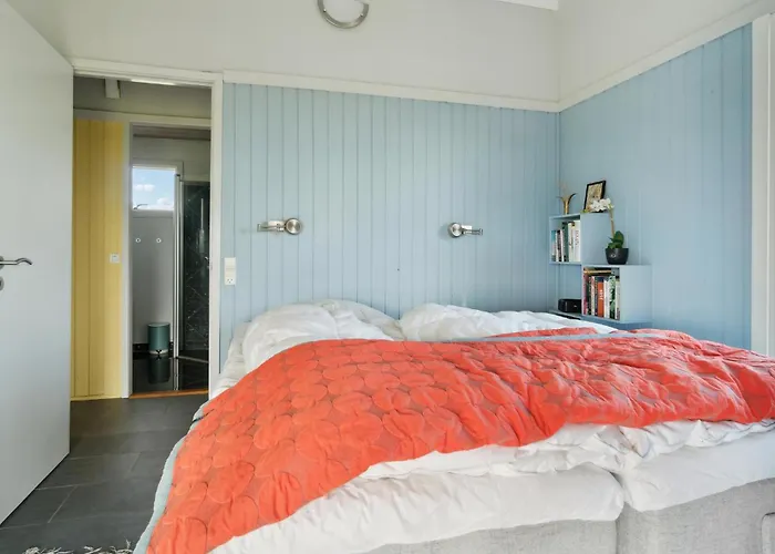 Gorgeous In With Wifi *